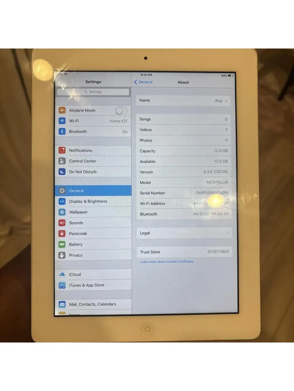 Apple iPad 2 MC979LL/A 2nd Generation 16GB White A1395 iOS 9.3.5 *Tested Working